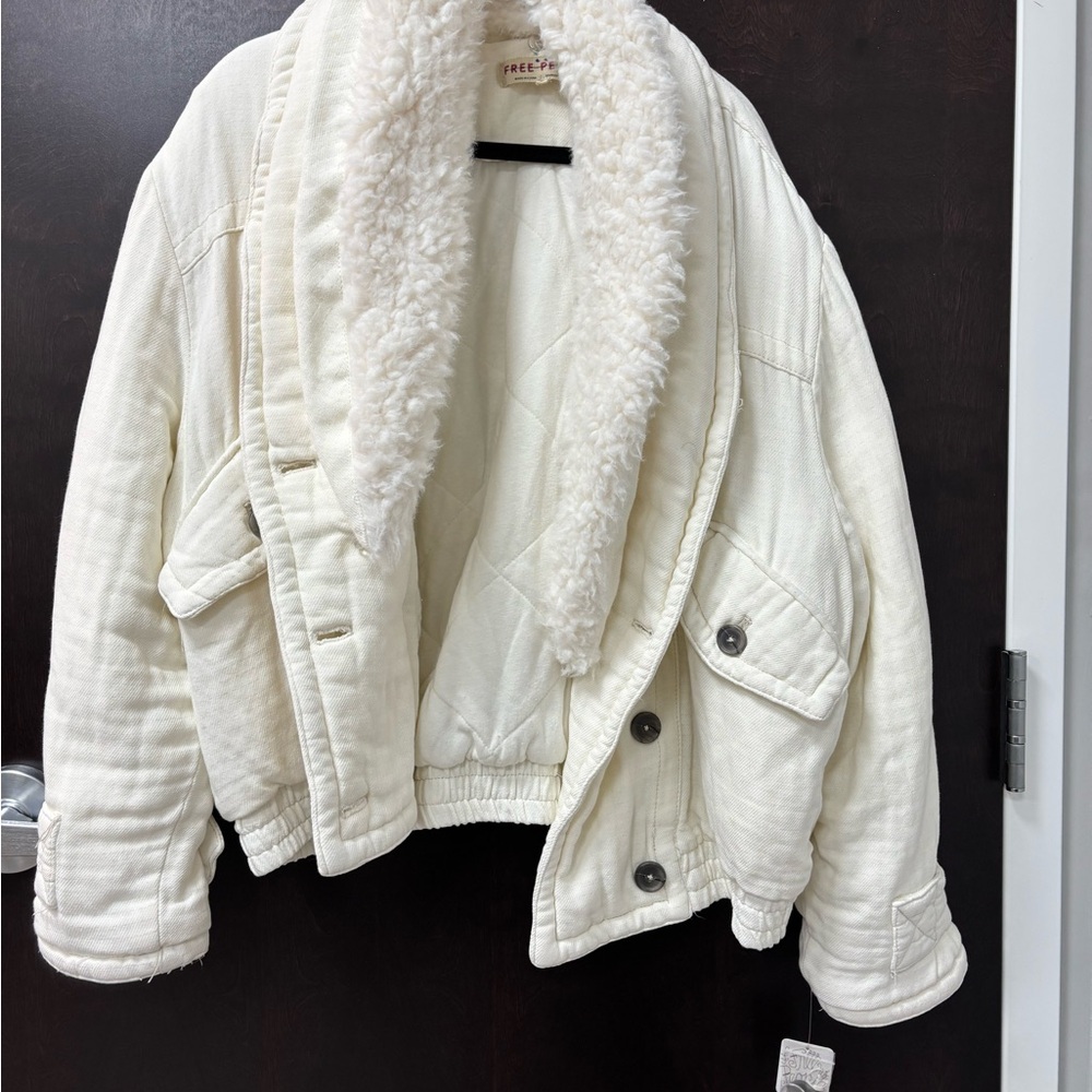 Women's Cream Jacket with Faux Fur Collar